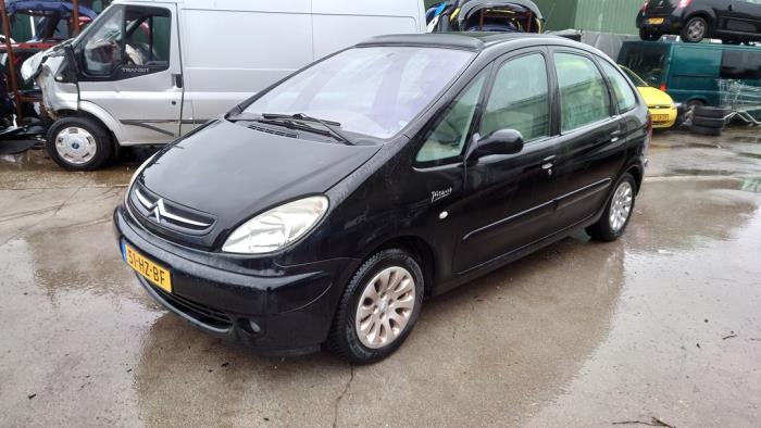 Citroen Xsara Picasso 1.8 16V Sloopvoertuig (2002, Zwart)