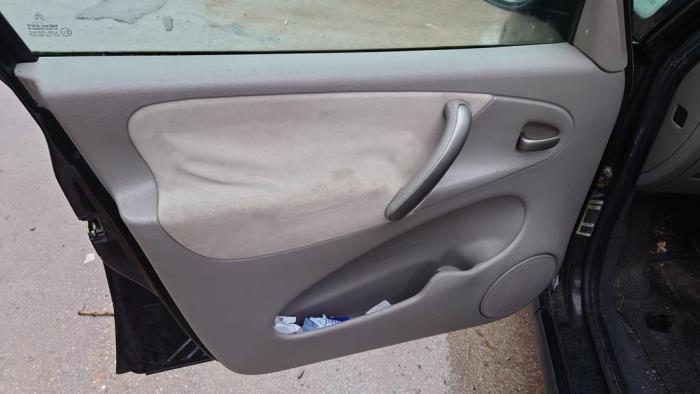 Citroen Xsara Picasso 1.8 16V Sloopvoertuig (2002, Zwart)