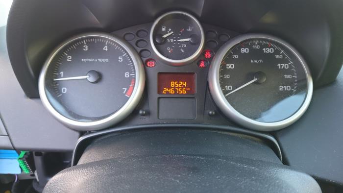 Peugeot 207/207+ 1.4 16V VTi Sloopvoertuig (2007, Grijs)