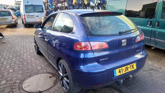 Seat Ibiza III 1.4 16V 75 Sloopvoertuig (2002, Blauw)