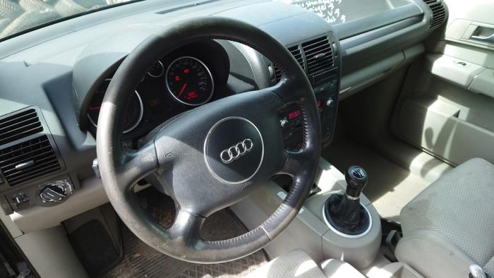 Audi A2 1.4 TDI Sloopvoertuig (2002, Zwart)