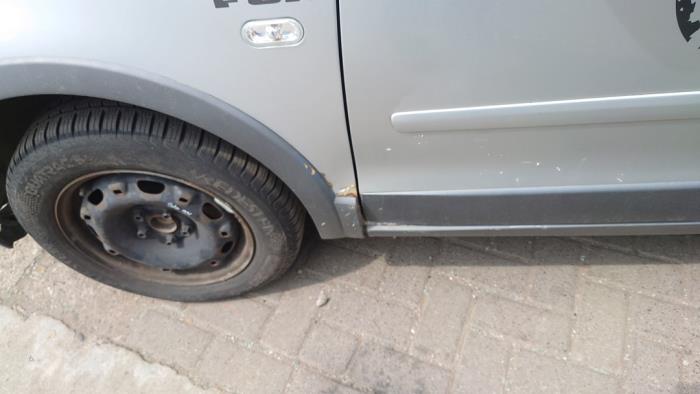 Volkswagen Polo IV 1.4 16V Sloopvoertuig (2005)