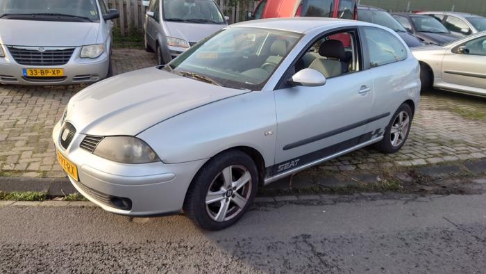 Seat Ibiza III 1.9 TDI 100 Sloopvoertuig (2005, Grijs)