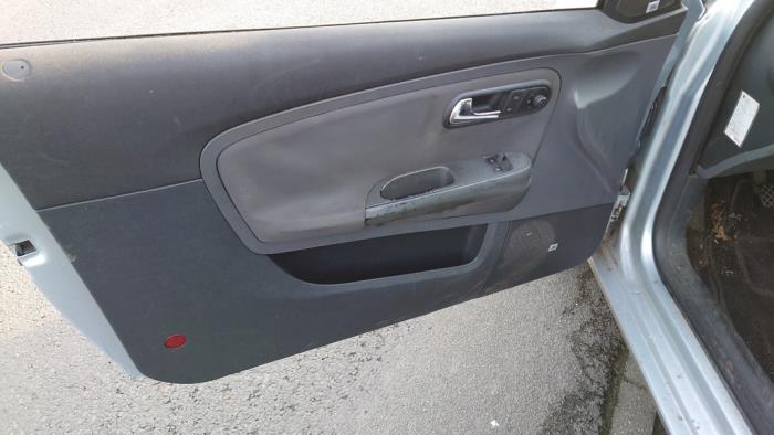 Seat Ibiza III 1.9 TDI 100 Sloopvoertuig (2005, Grijs)