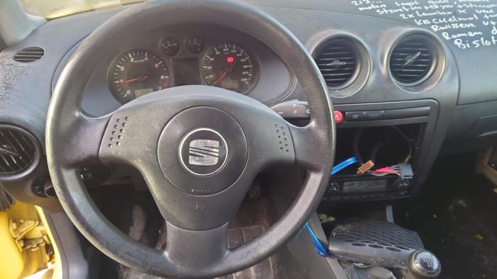 Seat Ibiza III 1.4 16V 75 Sloopvoertuig (2004, Geel)