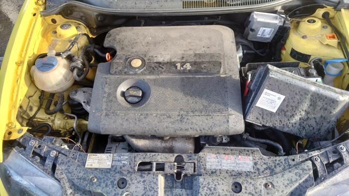 Seat Ibiza III 1.4 16V 75 Sloopvoertuig (2004, Geel)