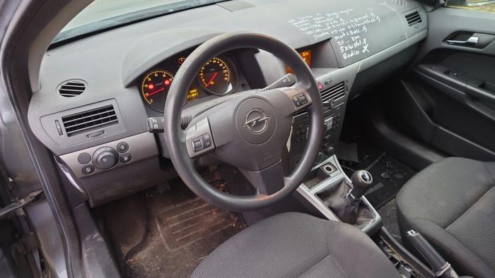 Opel Astra H 1.4 16V Twinport Sloopvoertuig (2006, Grijs)
