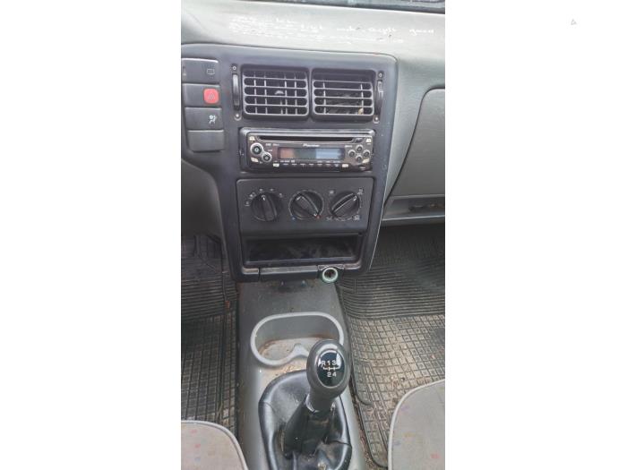 Volkswagen Caddy II 1.9 SDI Sloopvoertuig (2002, Graniet)