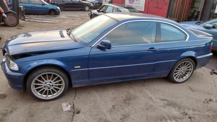 BMW 3 serie 320 Ci 24V Sloopvoertuig (2002, Blauw)