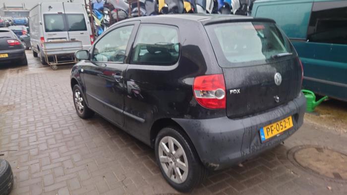 Volkswagen Fox 1.2 Sloopvoertuig (2006, Zwart)