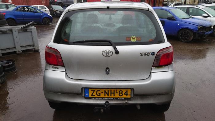 Toyota Yaris 1.0 16V VVT-i Sloopvoertuig (1999, Grijs)