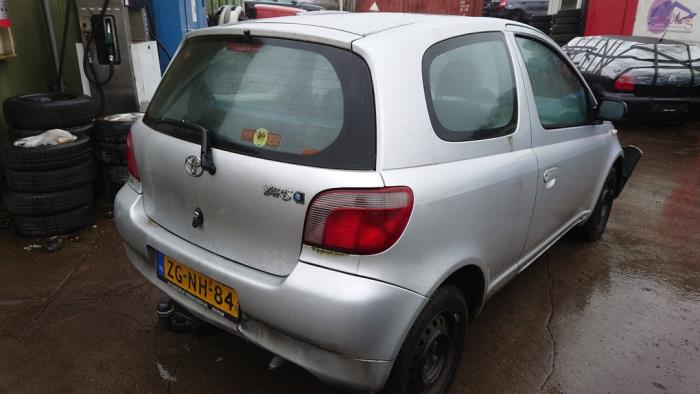 Toyota Yaris 1.0 16V VVT-i Sloopvoertuig (1999, Grijs)