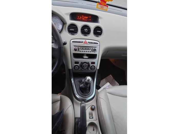 Peugeot 308 1.6 16V THP 150 Sloopvoertuig (2008, Zwart)