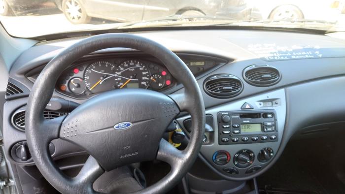 Ford Focus 1 1.4 16V Sloopvoertuig (2002, Grijs)