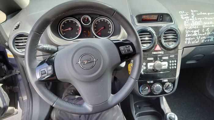 Opel Corsa D 1.4 16V Twinport Sloopvoertuig (2010, Blauw)