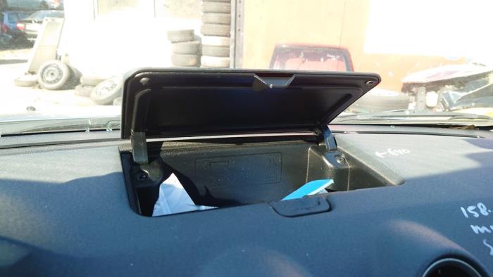 Ford Fusion 1.6 16V Sloopvoertuig (2008, Grijs)