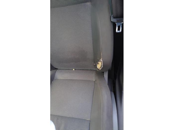 Volkswagen Polo IV 1.4 16V Sloopvoertuig (2002, Grijs)