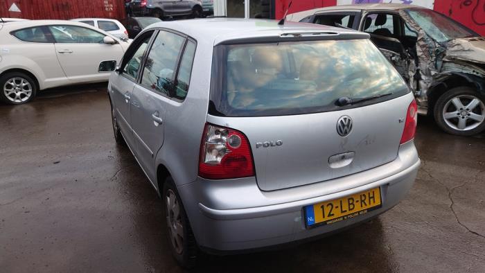 Volkswagen Polo IV 1.4 16V Sloopvoertuig (2002, Grijs)