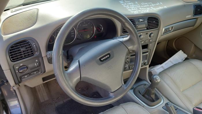 Volvo V40 1.9 D Sloopvoertuig (2004, Grijs)