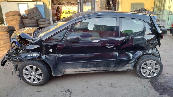 Mitsubishi Colt 1.1 12V Sloopvoertuig (2007, Zwart)