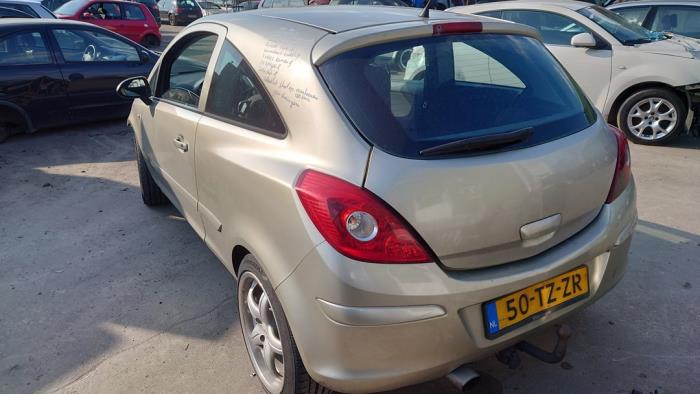 Opel Corsa D 1.3 CDTi 16V ecoFLEX Sloopvoertuig (2007, Beige)