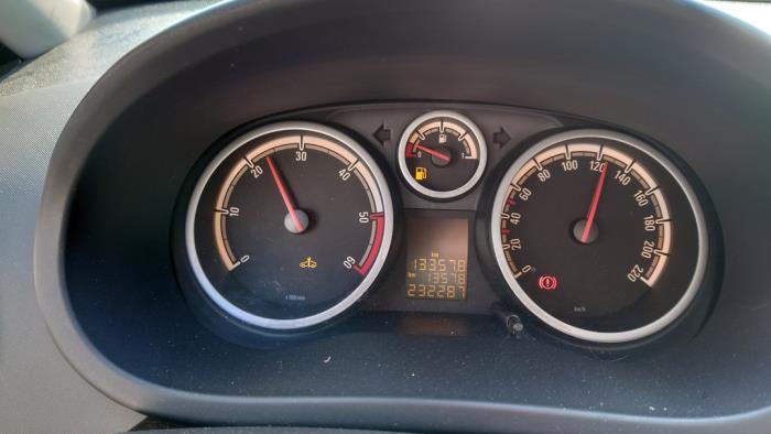 Opel Corsa D 1.3 CDTi 16V ecoFLEX Sloopvoertuig (2007, Beige)