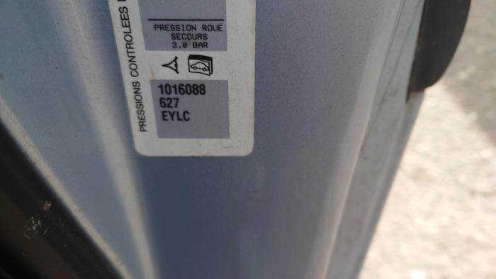 Peugeot 206 1.4 16V Sloopvoertuig (2004, Grijs)