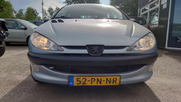 Peugeot 206 1.4 16V Sloopvoertuig (2004, Grijs)
