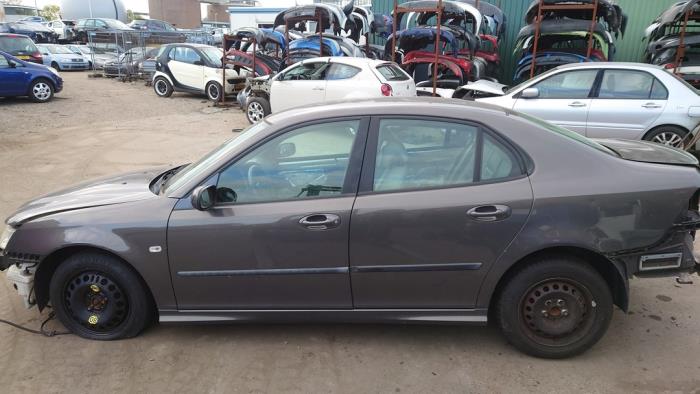 Saab 9-3 II Sport Sedan 1.9 TiD 16V Sloopvoertuig (2007, Paars)