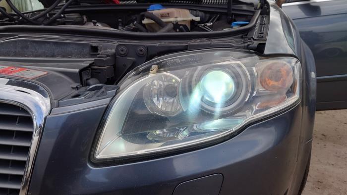 Audi A4 Avant 2.5 TDI 24V Sloopvoertuig (2005, Grijs)