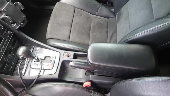 Audi A4 Avant 2.5 TDI 24V Sloopvoertuig (2005, Grijs)