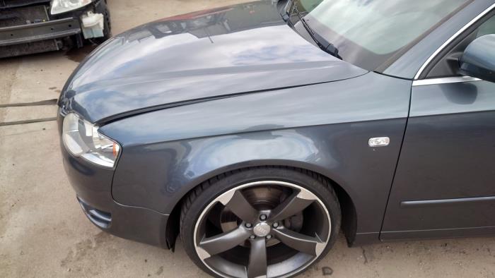 Audi A4 Avant 2.5 TDI 24V Sloopvoertuig (2005, Grijs)