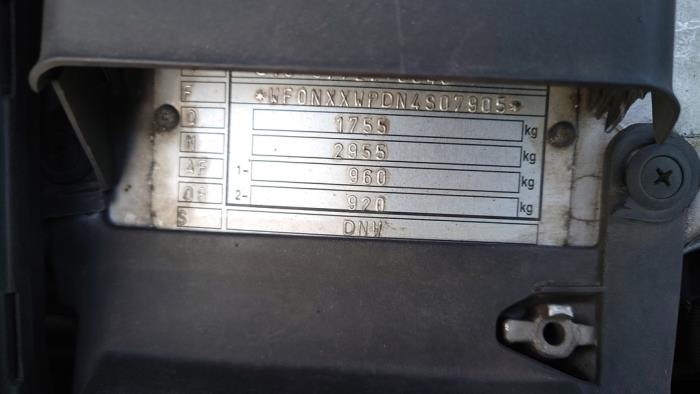 Ford Focus 1 Wagon 1.8 TDdi Sloopvoertuig (2004, Grijs)