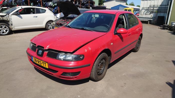 Seat Leon 1.6 16V Sloopvoertuig (2005, Rood)