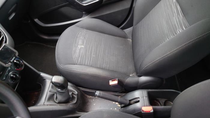 Peugeot 208 I 1.0 Vti 12V PureTech Sloopvoertuig (2014, Wit)