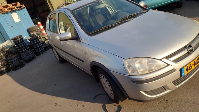 Opel Corsa C 1.4 16V Twin Port Sloopvoertuig (2004, Grijs)