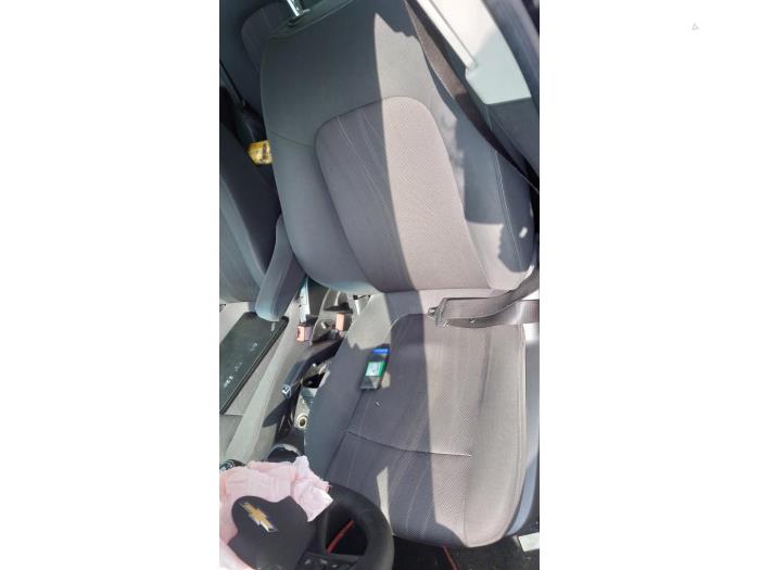 Chevrolet Aveo 1.3 D 16V Sloopvoertuig (2012, Zwart)