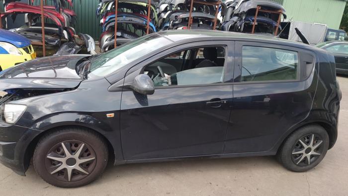 Chevrolet Aveo 1.3 D 16V Sloopvoertuig (2012, Zwart)