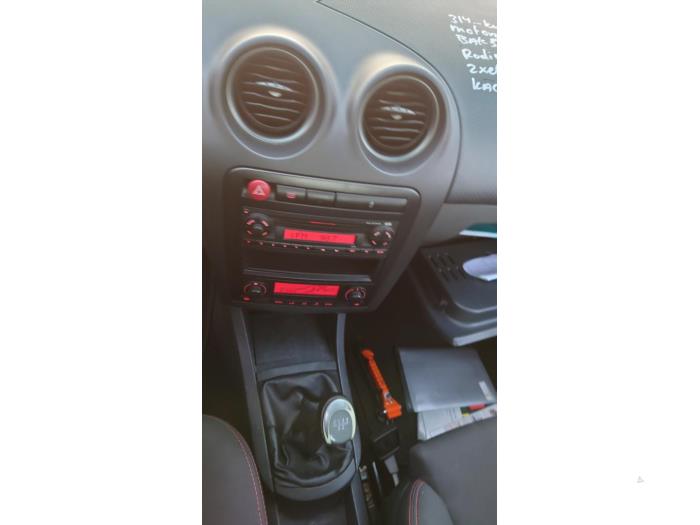Seat Ibiza III 1.6 16V Sloopvoertuig (2007, Zwart)