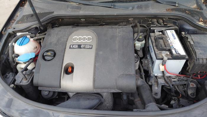 Audi A3 Sportback 1.6 FSI 16V Sloopvoertuig (2006, Blauw)
