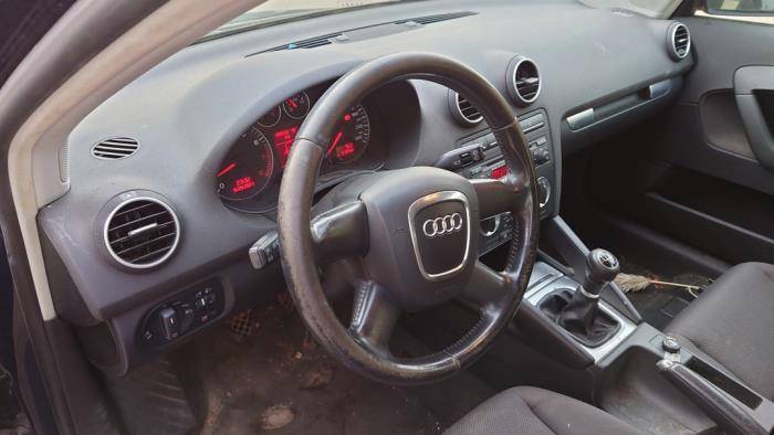 Audi A3 Sportback 1.6 FSI 16V Sloopvoertuig (2006, Blauw)