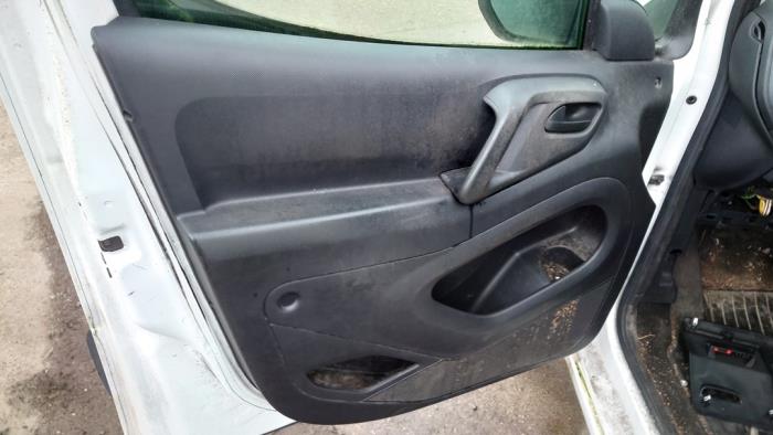 Peugeot Partner 1.6 HDI 75 Phase 1 Sloopvoertuig (2012, Graniet)