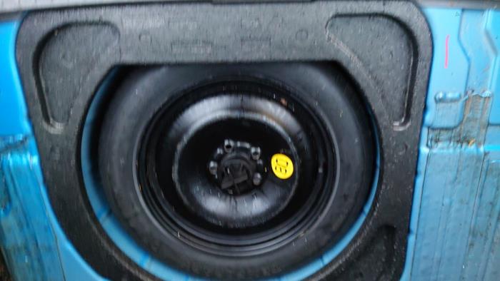 Ford Focus 2 Wagon 1.6 16V Sloopvoertuig (2005, Blauw)