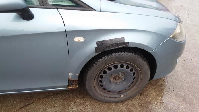 Seat Leon 1.9 TDI 105 Sloopvoertuig (2006, Blauw)