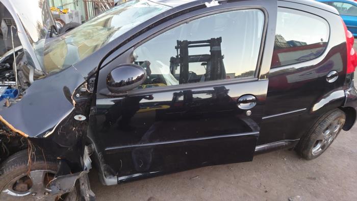 Peugeot 107 1.0 12V Sloopvoertuig (2009, Zwart)