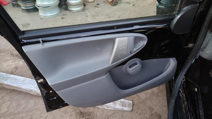 Peugeot 107 1.0 12V Sloopvoertuig (2009, Zwart)