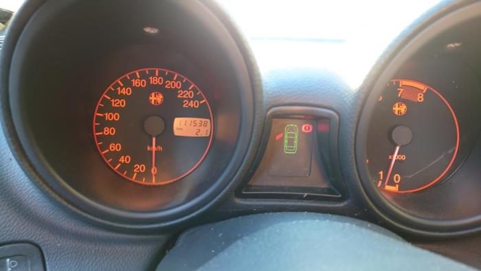 Alfa Romeo 156 1.8 Twin Spark 16V Sloopvoertuig (2000, Rood)