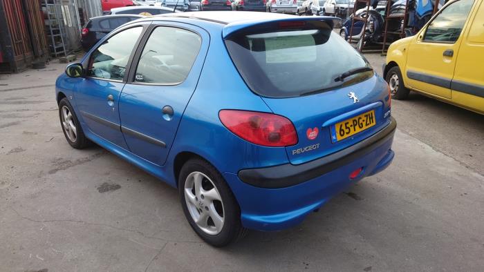 Peugeot 206 1.4 XR,XS,XT,Gentry Sloopvoertuig (2004, Blauw)