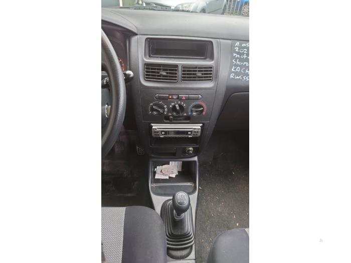 Daihatsu Cuore 1.0 12V DVVT Sloopvoertuig (2006, Zwart)