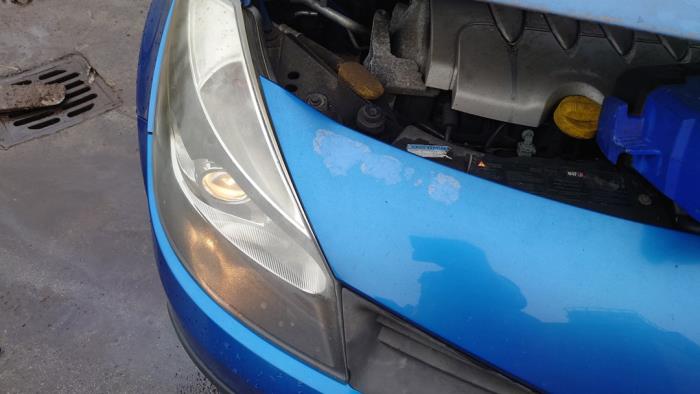 Renault Clio III 1.6 16V Sloopvoertuig (2007, Blauw)